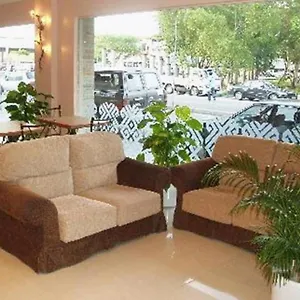 D'borneo 3*, Kota Kinabalu Malaisie