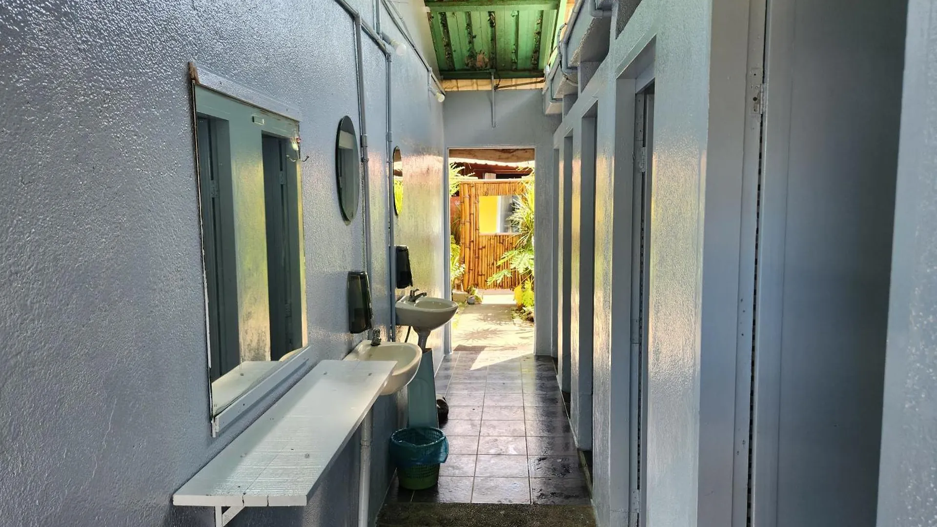 Gecko Guesthouse Pantai Cenang  Malaysia